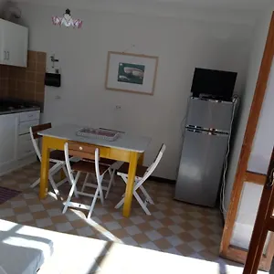 In Dimora Tipica Apartment